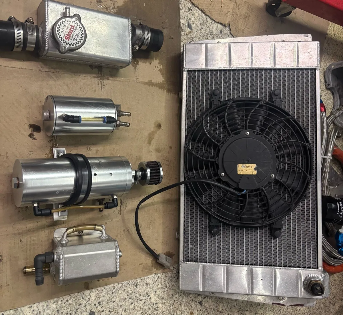 Lotus race parts - Image 4