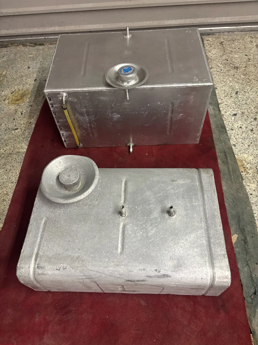 Lotus race parts - Image 4