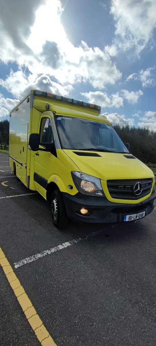 Mercedes-Benz Sprinter 2016 - Image 2