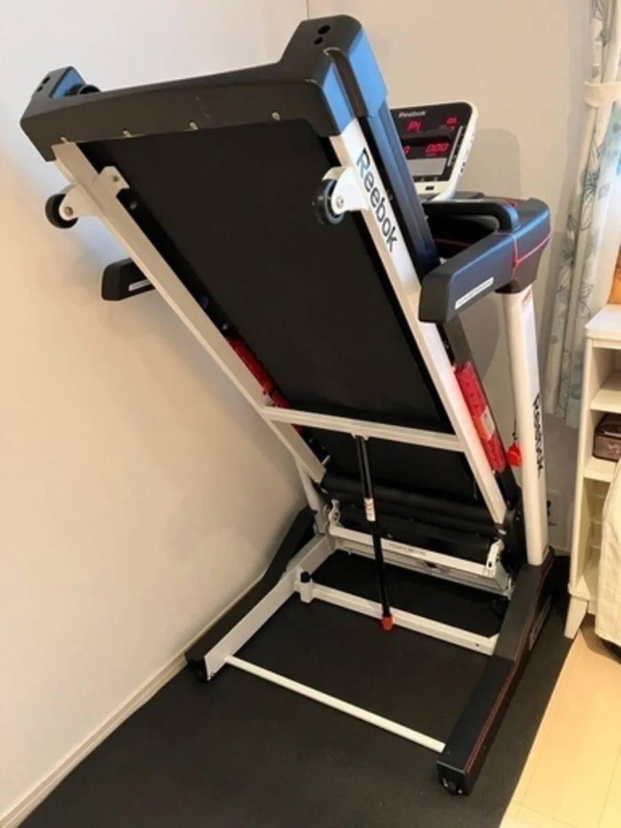 Top quality reebok jet series 100 treadmill - Image 1