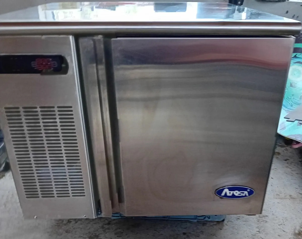 Blast chiller and Panasonic microwave - Image 1