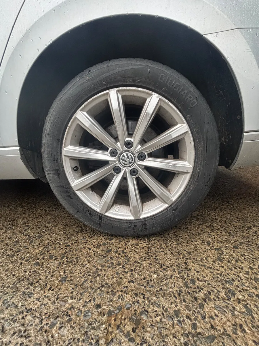 17” Volkswagen Passat Alloys - Image 1