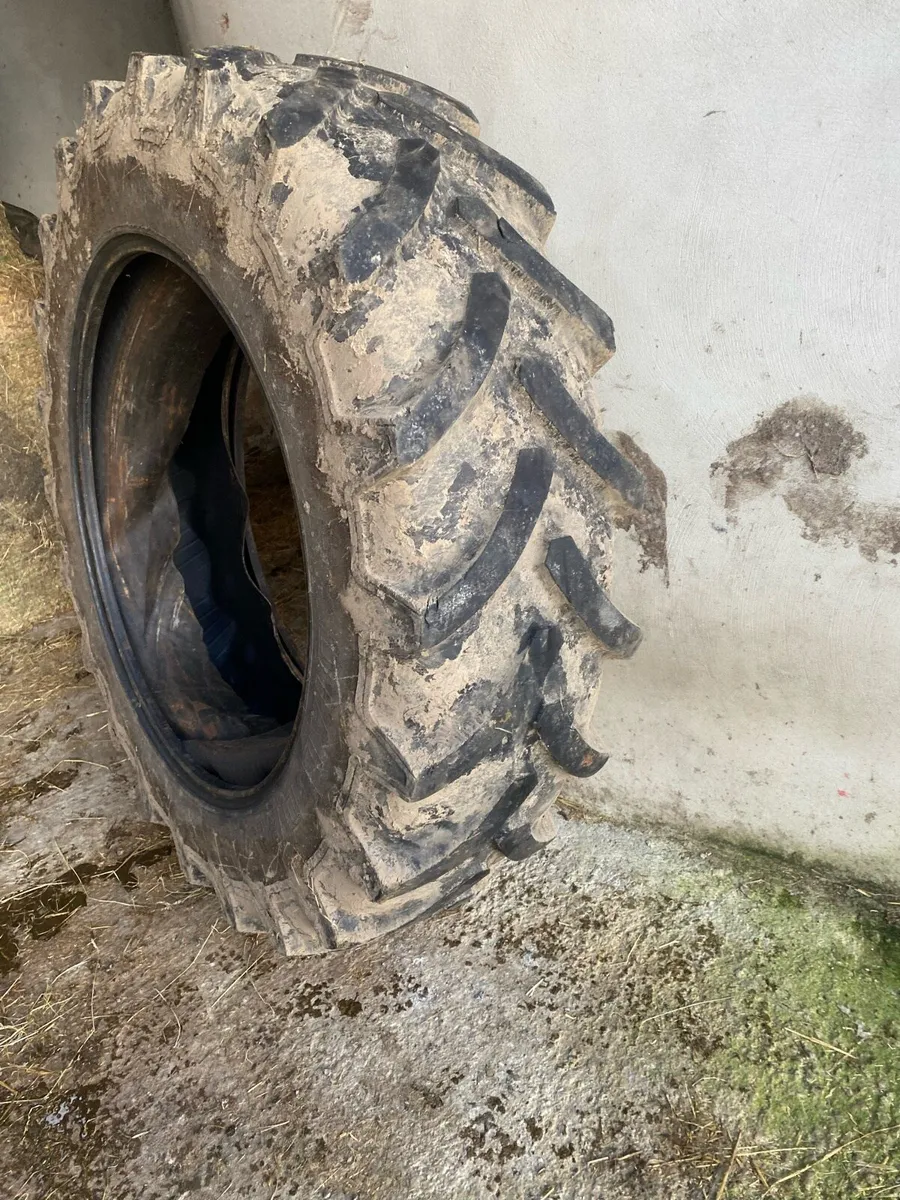 Tractor tyres - Image 3