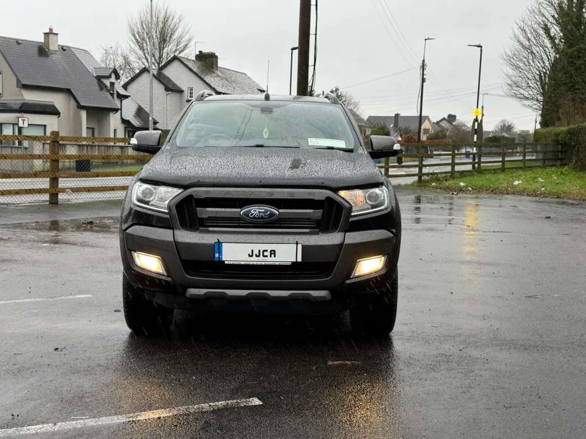 ABSOLUTELY STUNNING 3.2 AUTO FORD RANGER - Image 2