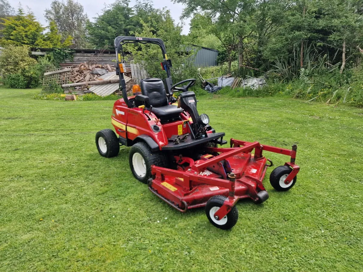 Shibaura CM374 37hp ride on mower lawnmower - Image 4