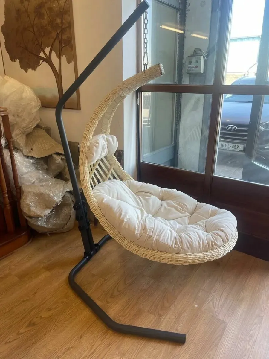 Rattan Garden swing chair moonchair brand new - Image 1