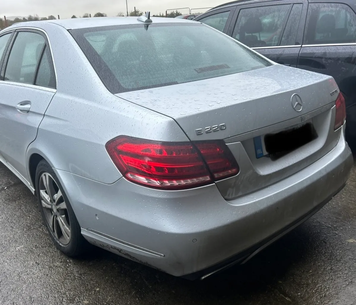 2015 Mercedes E-Class e220 - All parts available - Image 2