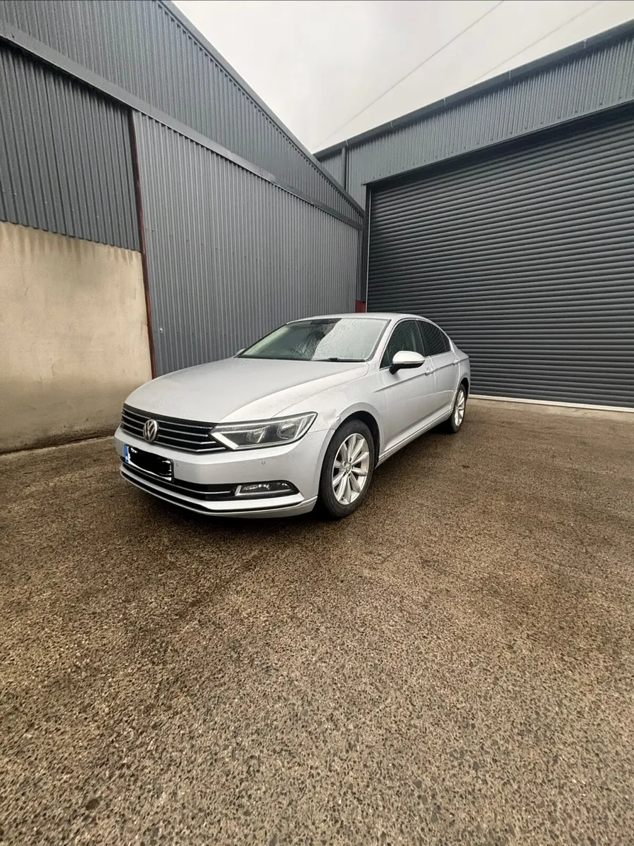 2015 Volkswagen Passat for Breaking - Image 2