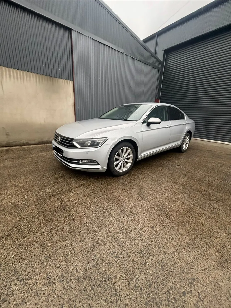 2015 Volkswagen Passat for Breaking - Image 1