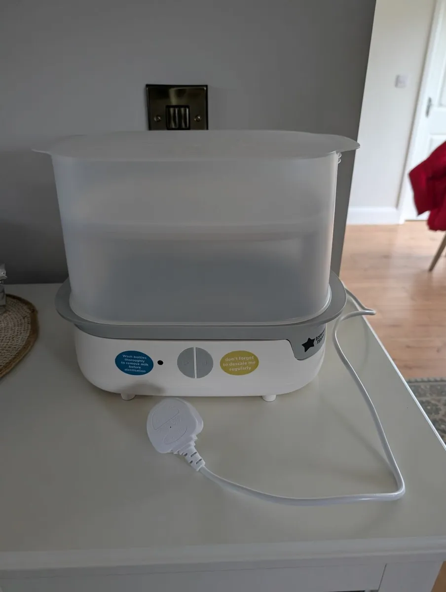 Tommee Tipper Perfect Prep & Steriliser - Image 2
