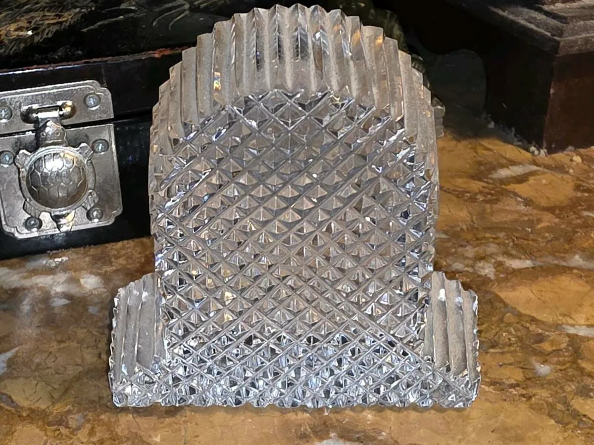 SPARKLING ARCH IRISH CRYSTAL, Minature CLOCK ! - Image 4