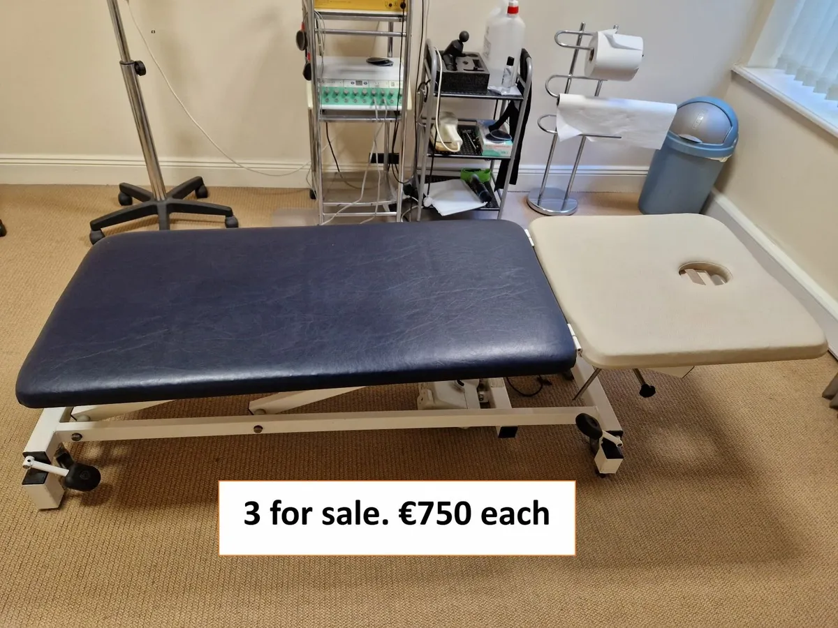 Clinic equipment for sale - Image 1