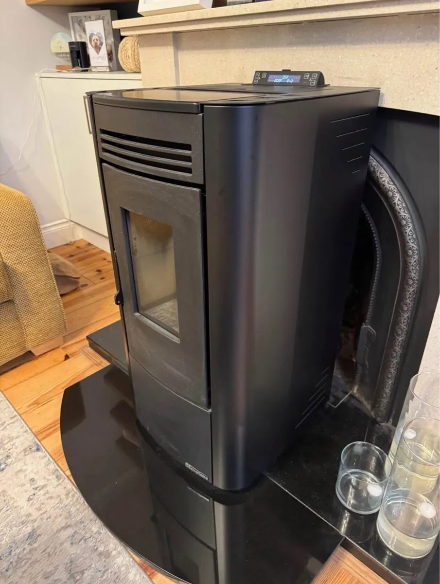 Wood Pellet Stove - Image 2