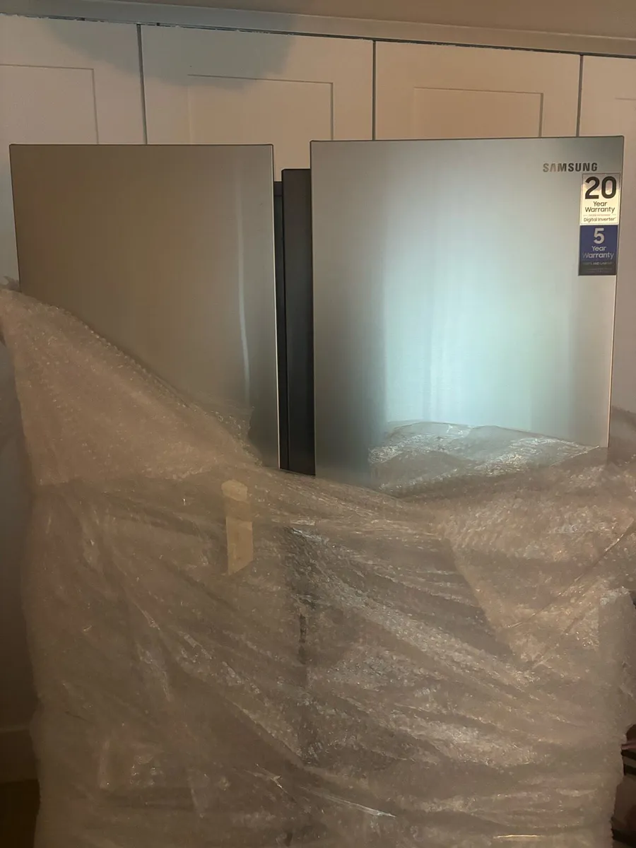 Samsung American style fridge (new) - Image 4
