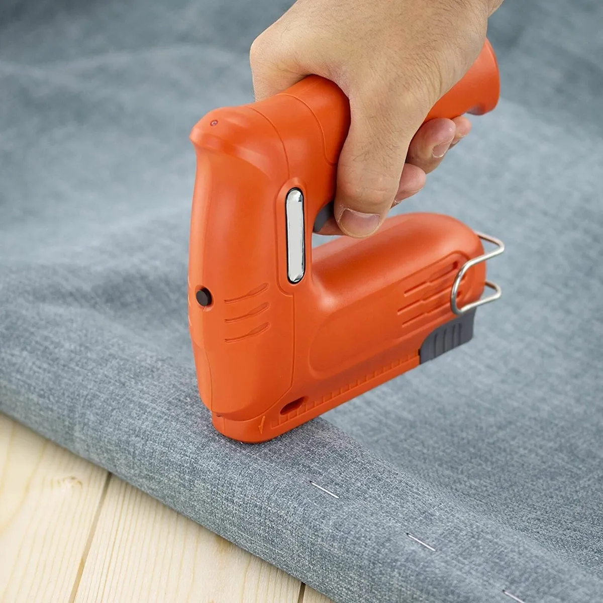 4V Cordless Nail Gun Stapler with Storage Bag - Image 4