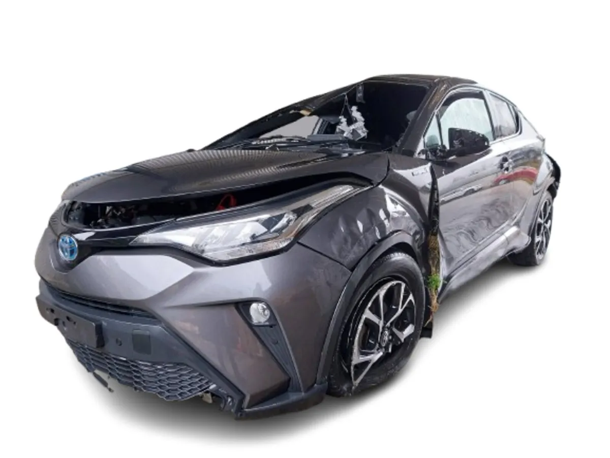 2020 TOYOTA C-HR HYBRID For Breaking/Dismantling - Image 3