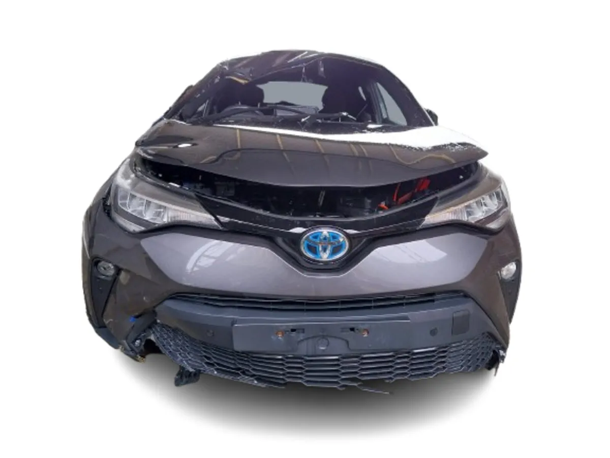 2020 TOYOTA C-HR HYBRID For Breaking/Dismantling - Image 2