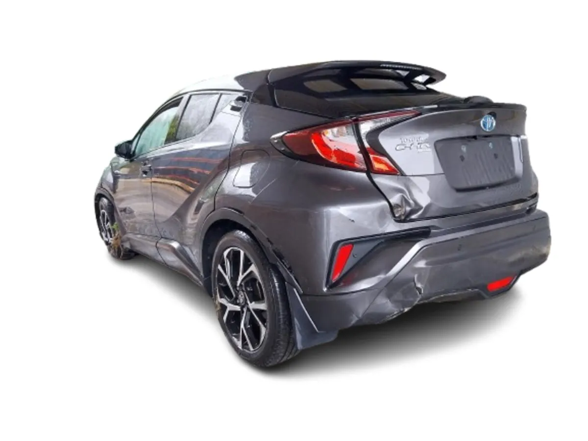 2020 TOYOTA C-HR HYBRID For Breaking/Dismantling - Image 4