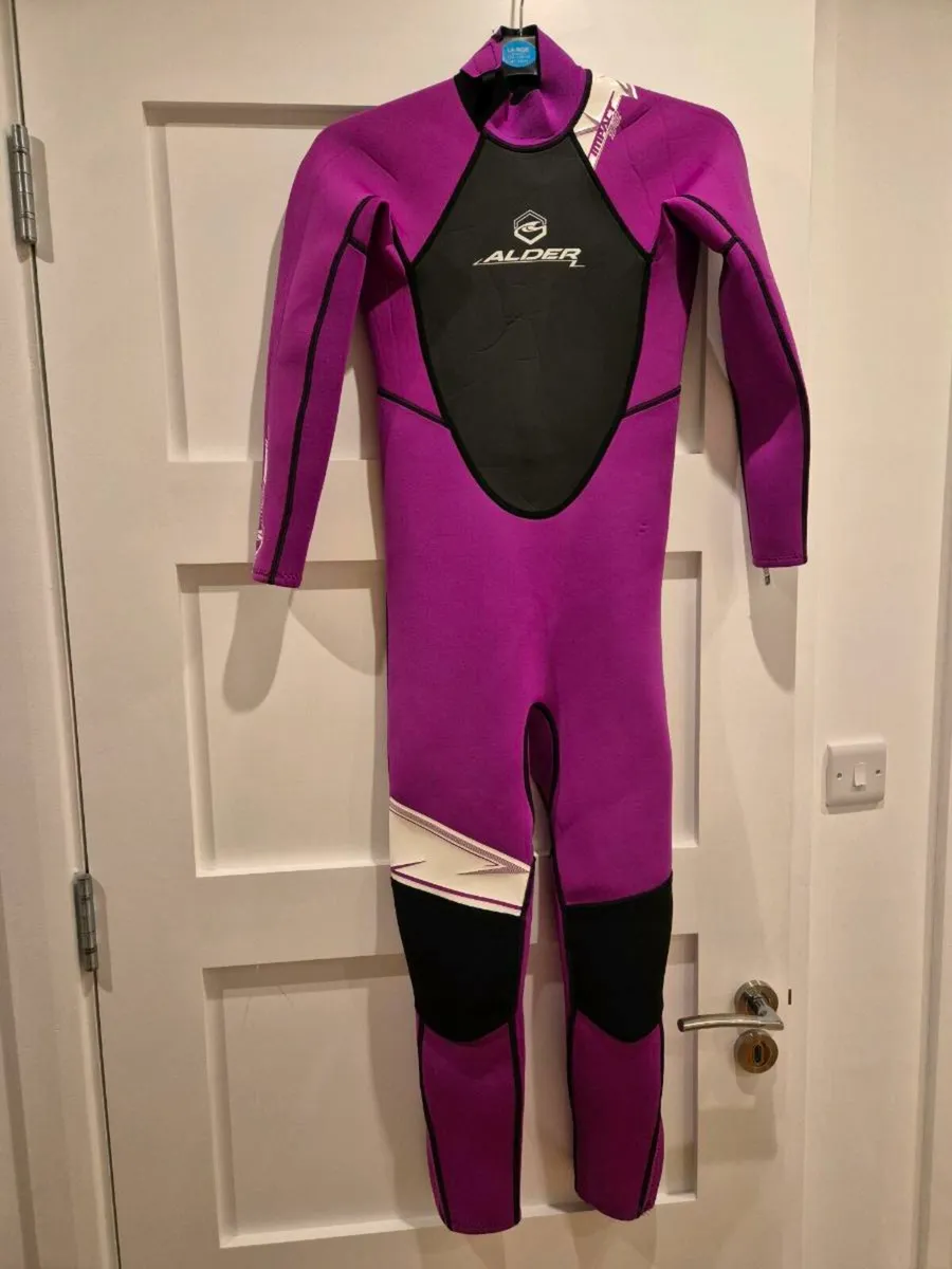 Alder Junior Wetsuit Age 12-13y size 2XL - Image 1