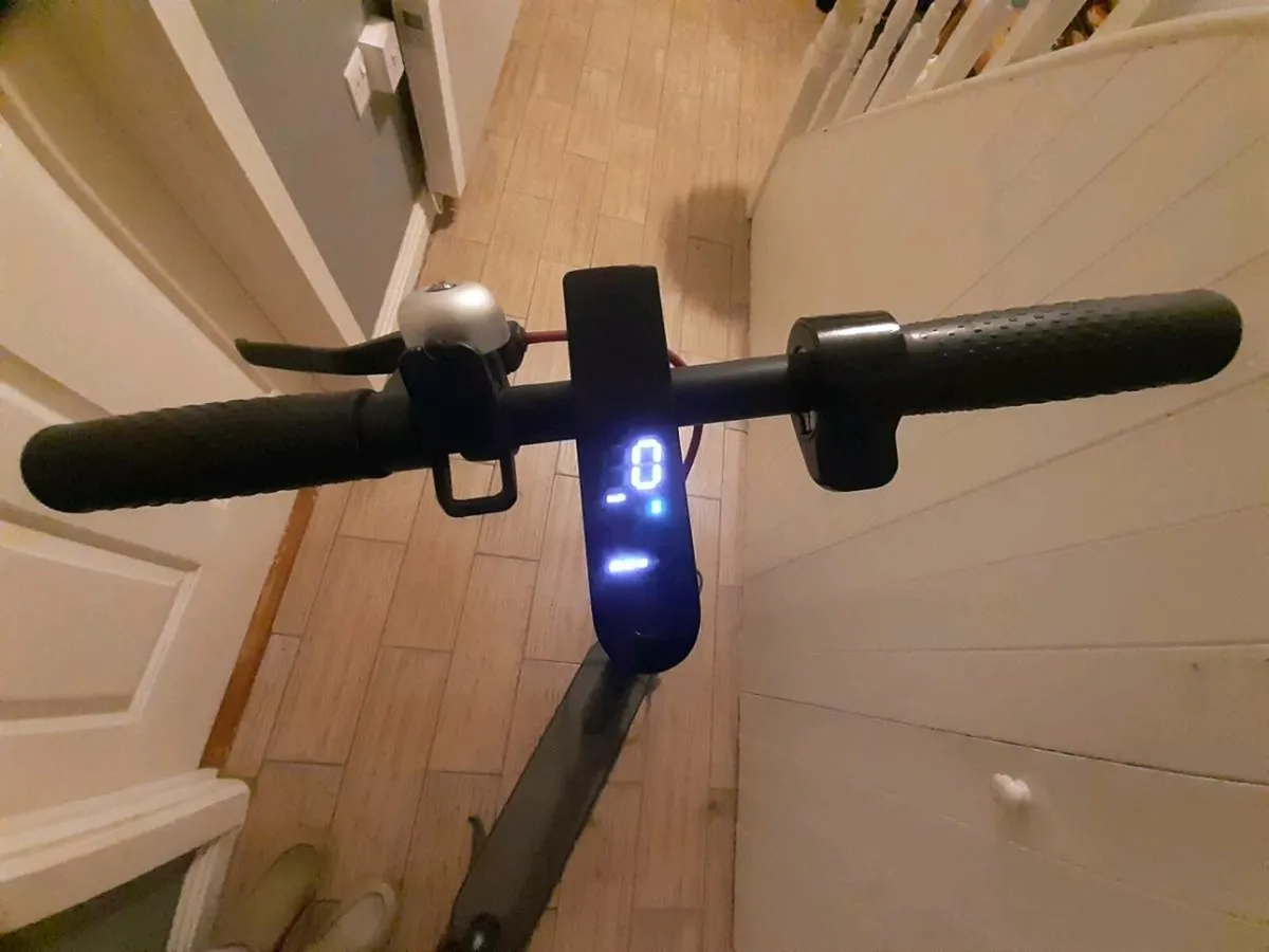 Electric Scooter Xiaomi Mi - Image 3