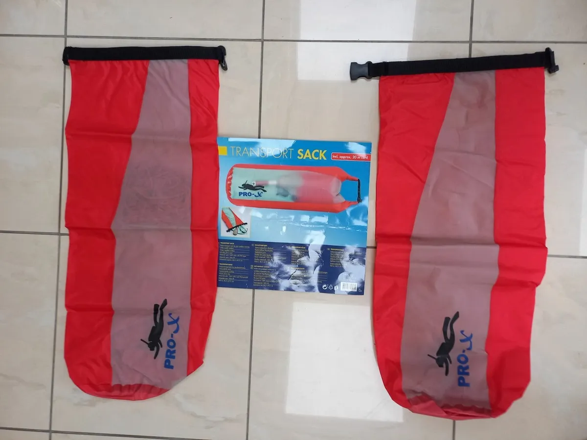 Life Vests and McWilliam Bag - Image 2