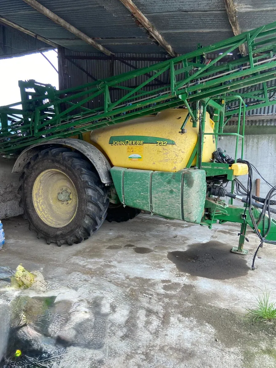 John Deere 732 - Trailed Sprayer