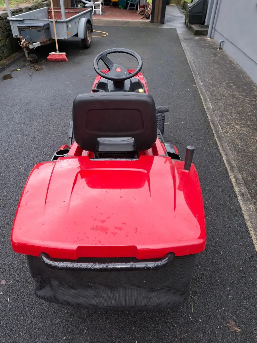 Castlegarden Ride On Mower - Image 4