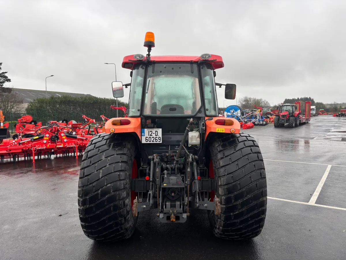 Kubota M9540 c/w loader - Image 4