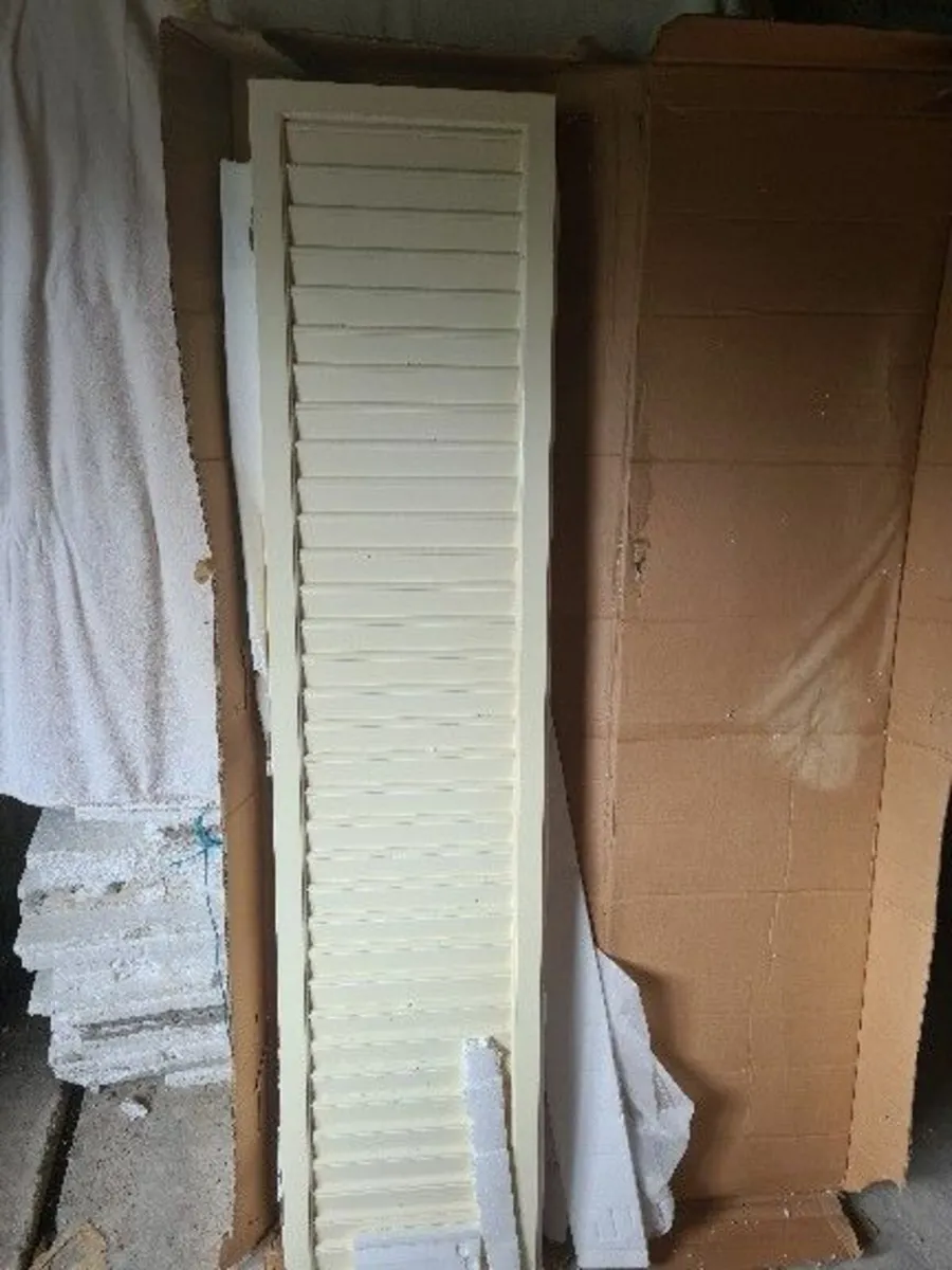 1 x NEW 3 panel room divider hinged shutter screen - Image 2