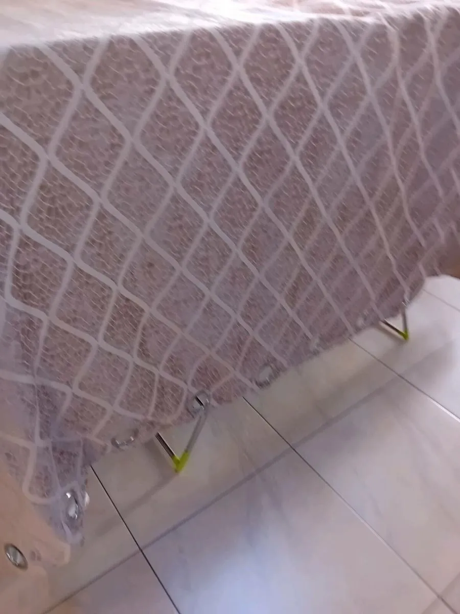 PATIO DOOR CURTAIN - Image 1