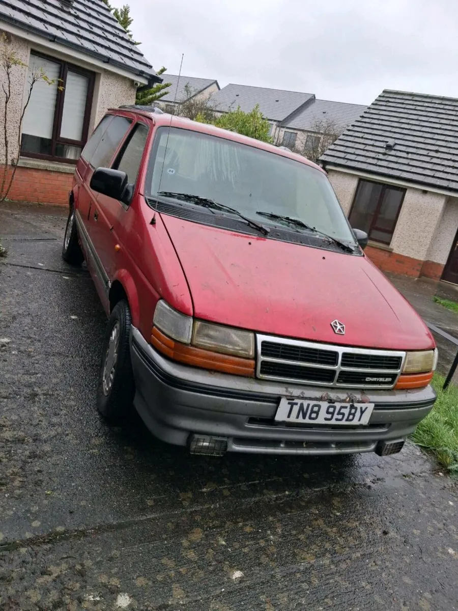 Chrysler voyager - Image 1