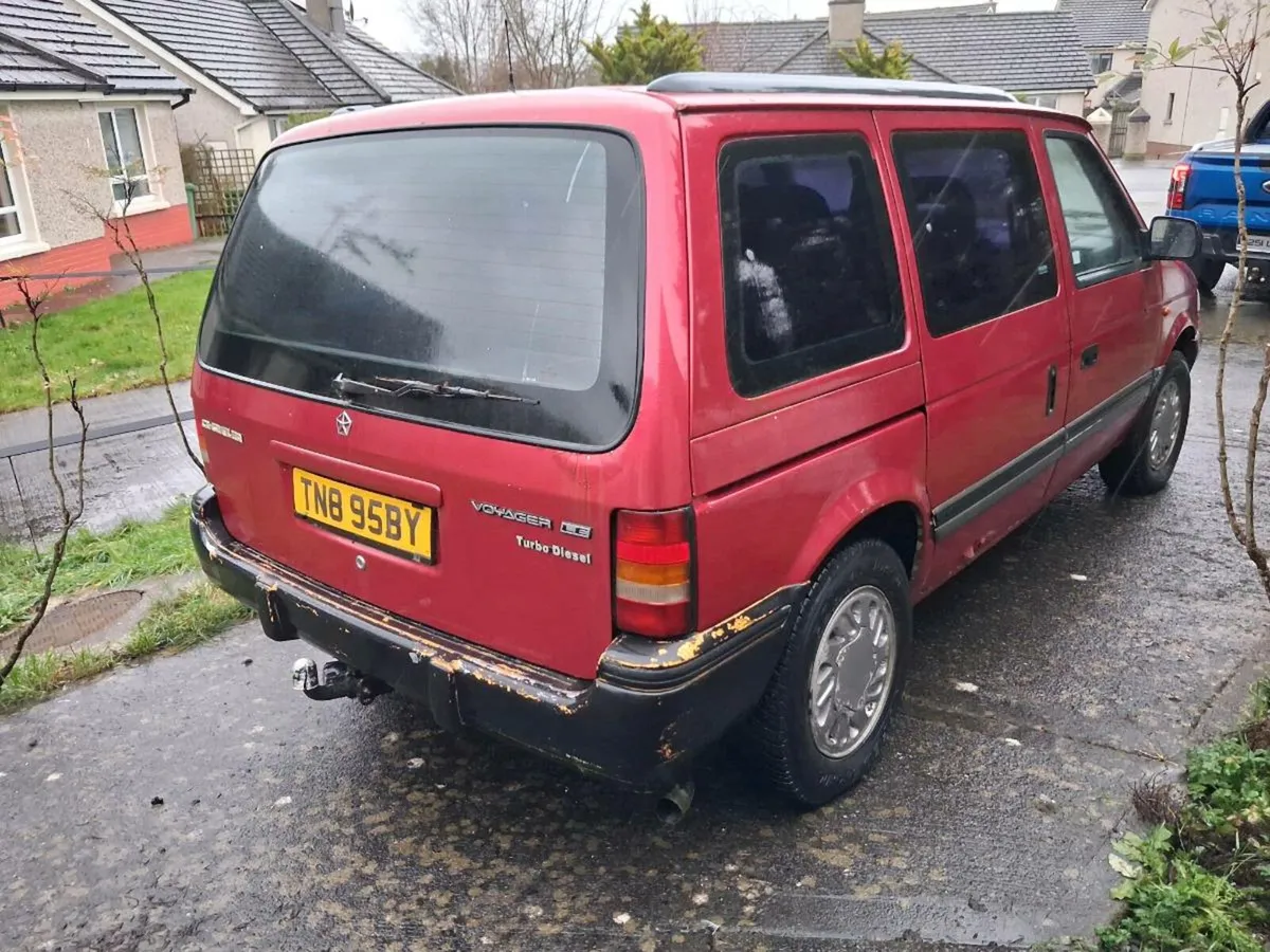 Chrysler voyager - Image 3