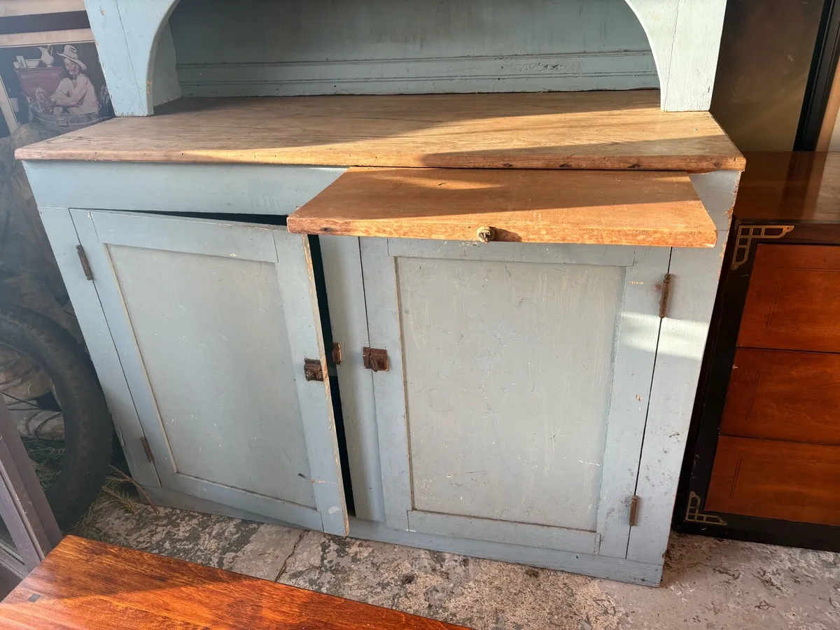 Country style dresser all original - Image 3