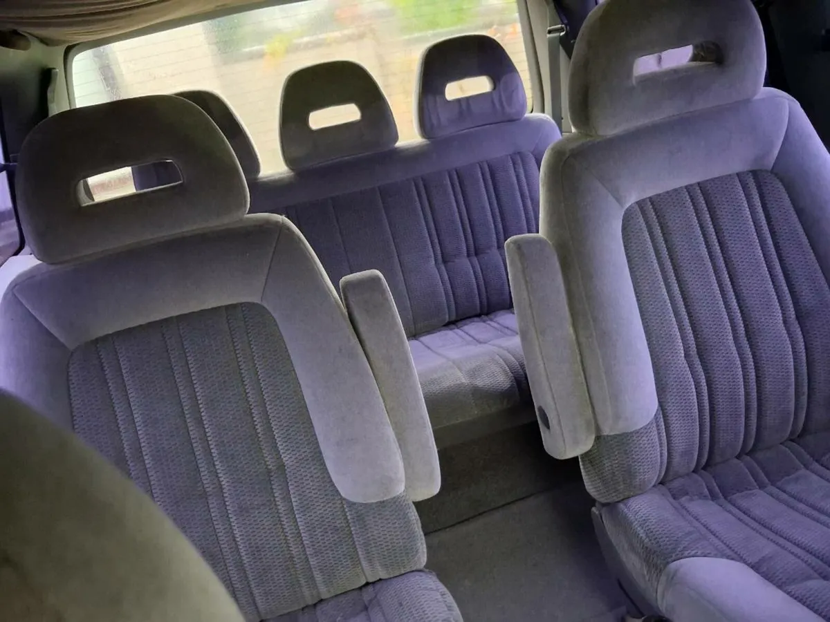 Chrysler voyager - Image 4