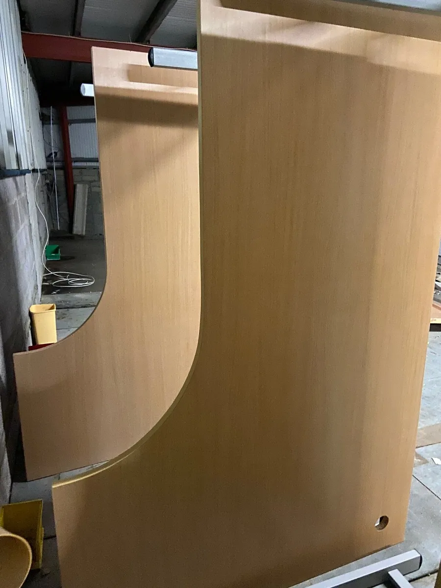 Office Desks - Image 2