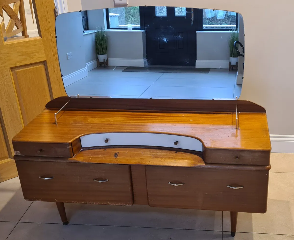 Mid century dressing table