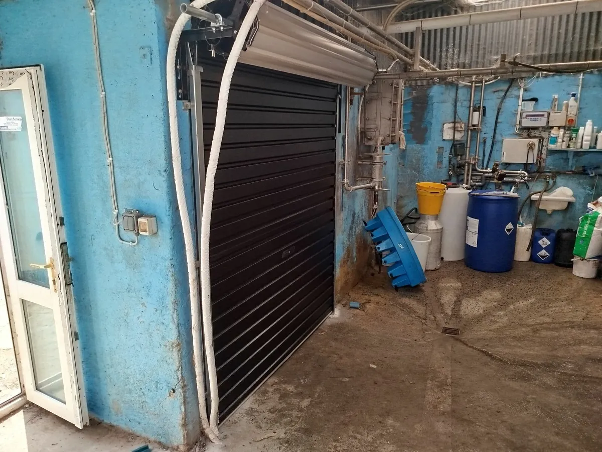 roller  door  anthracite - Image 3