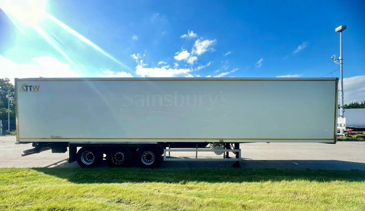 Dual Temp Fridge Trailers - Image 4