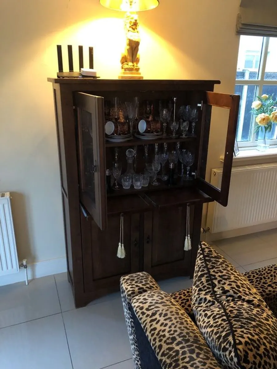 Drinks Cabinet - Image 2