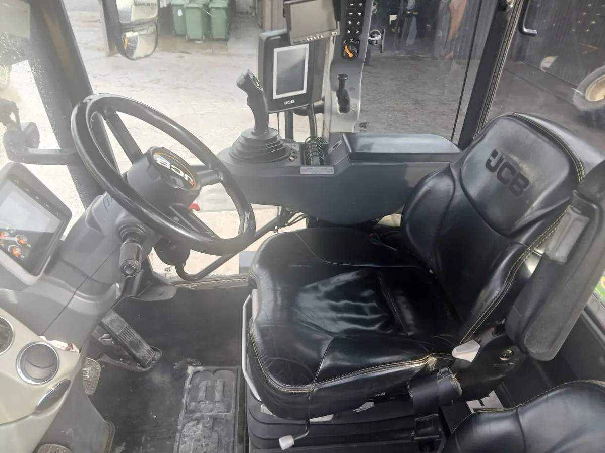 JCB Other 2016 - Image 4