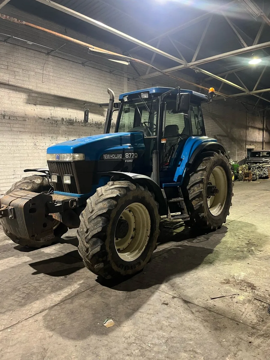 Ford 8770 - Image 1