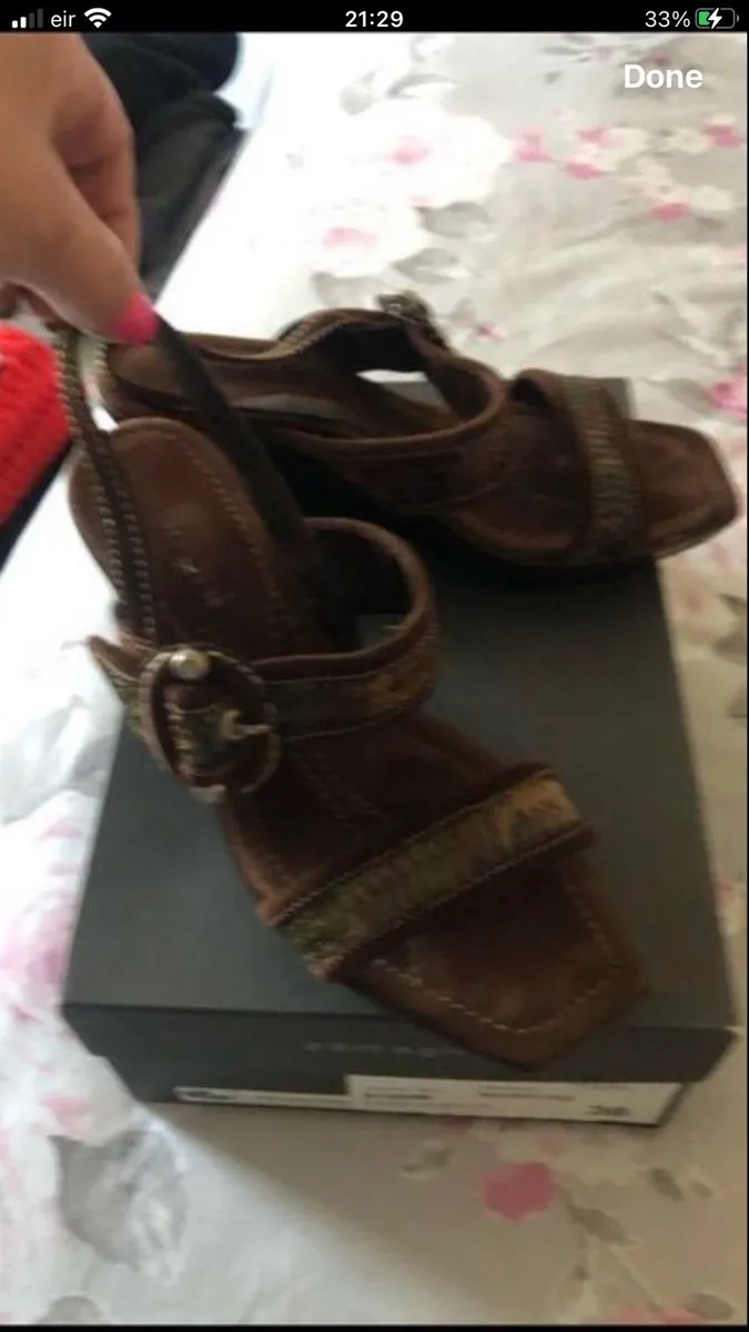 Ladies new wedge sandals size 3 €15 - Image 2