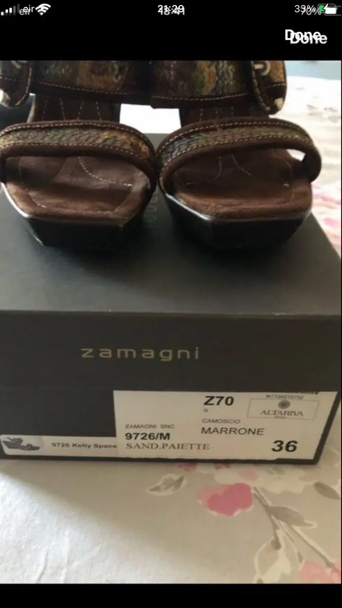 Ladies new wedge sandals size 3 €15 - Image 3