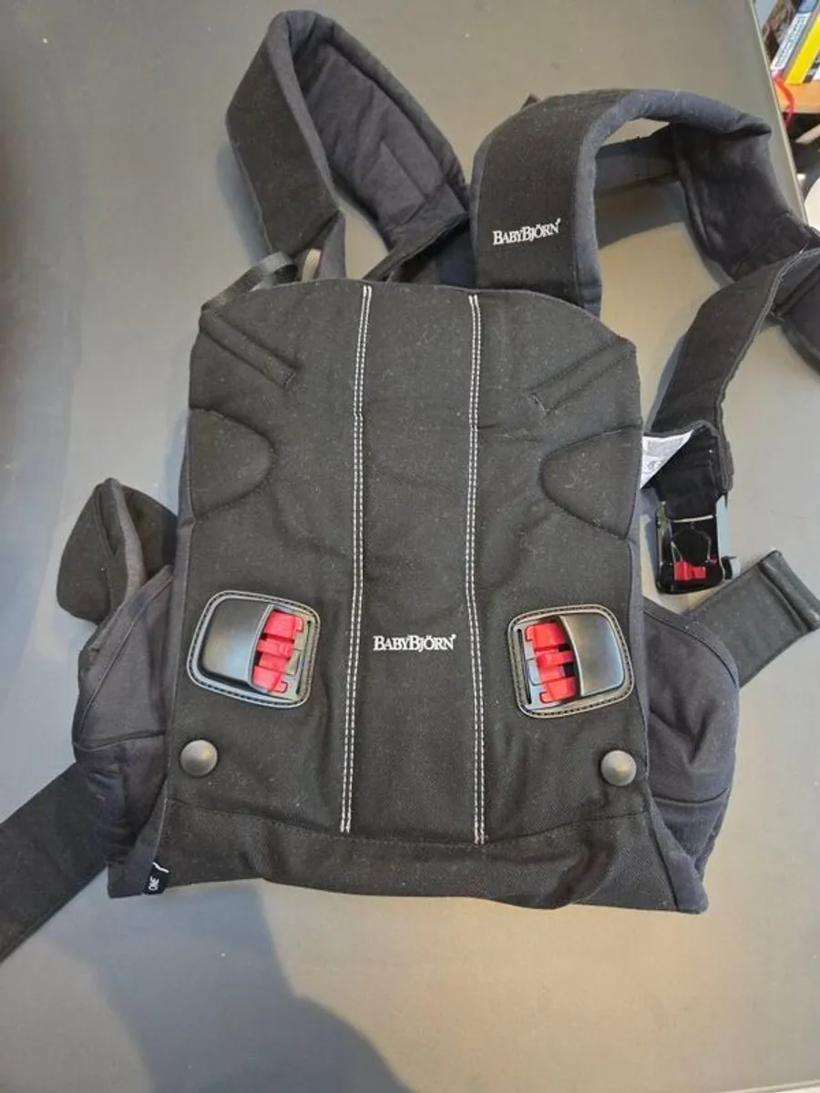 Baby Bjorn Carrier One - Image 2