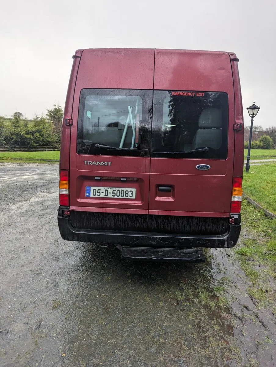 2005 Ford Transit Minibus - Image 2