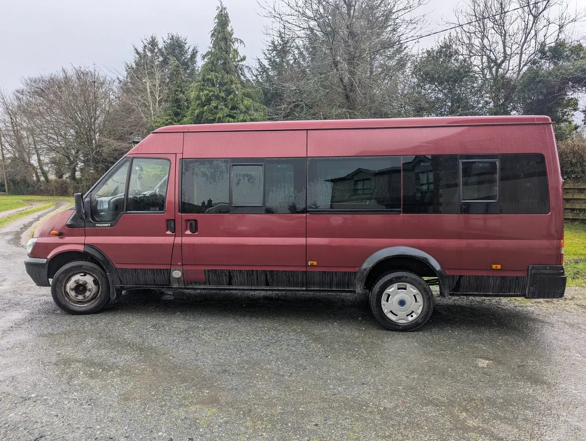 2005 Ford Transit Minibus - Image 3