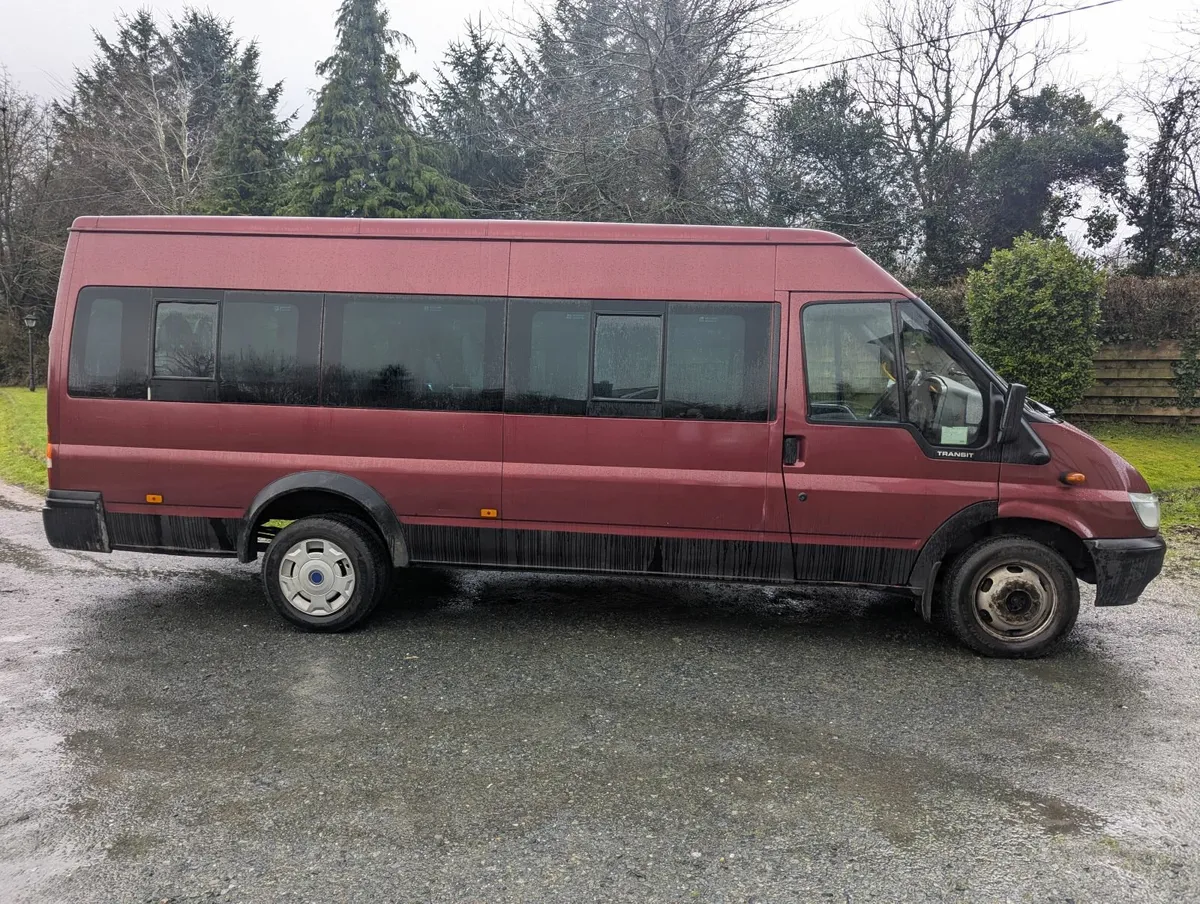 2005 Ford Transit Minibus - Image 4