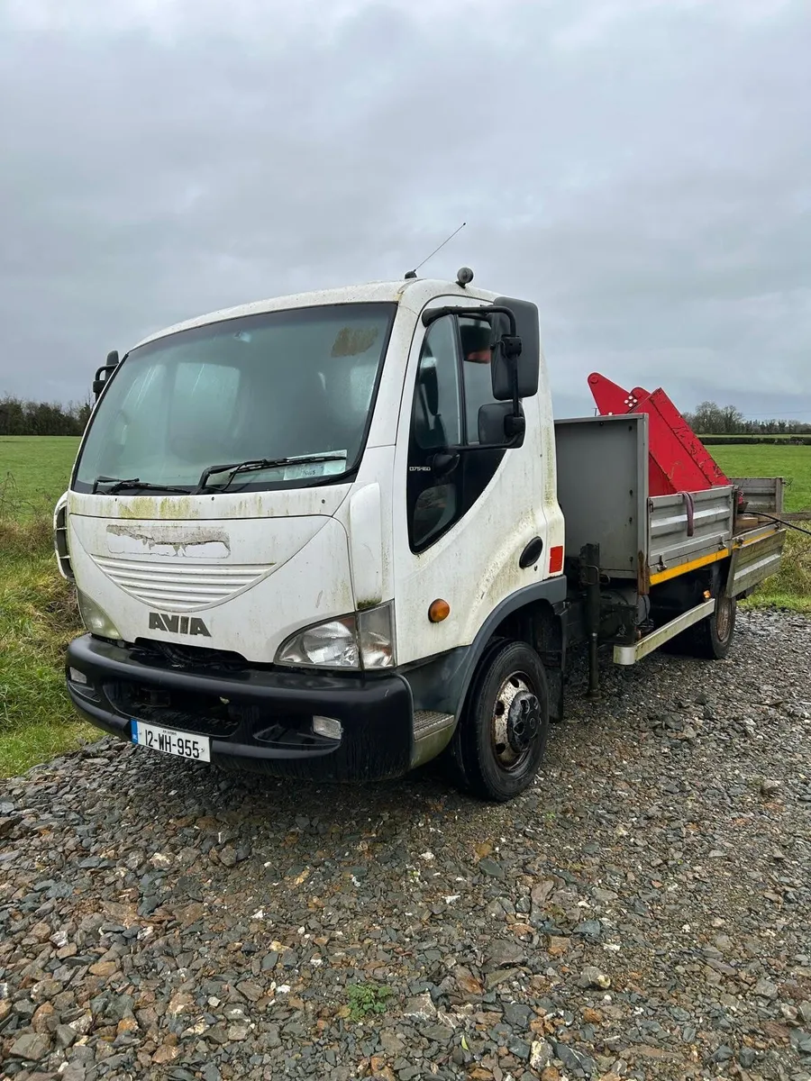 AVIA  2012 with Crane - Image 1