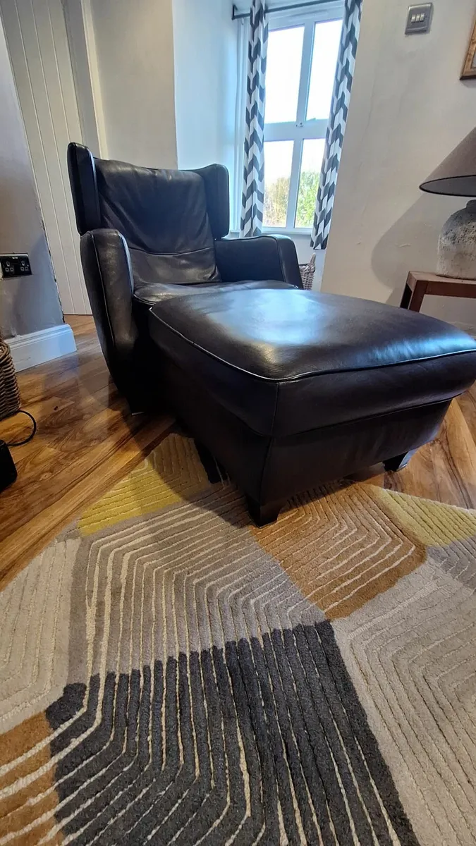 Natuzzi Leather chair - Image 3