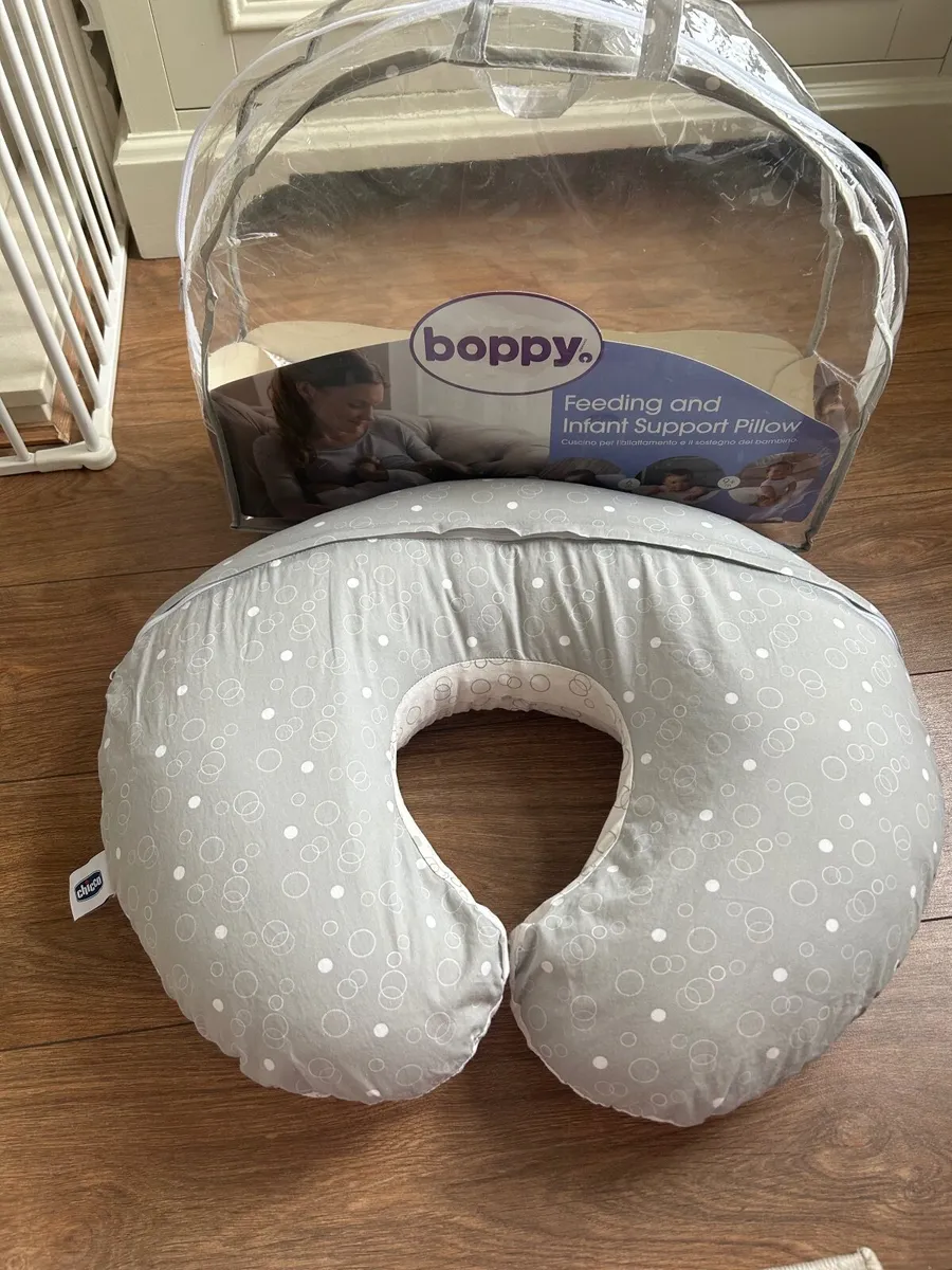 Boppy feeding & infant support pillow - Image 2